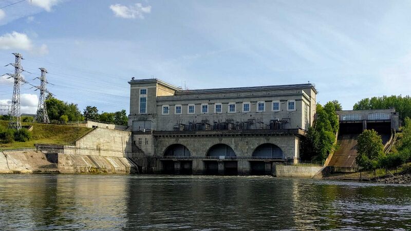 Fail:Narva hudroelektrijaam.jpeg
