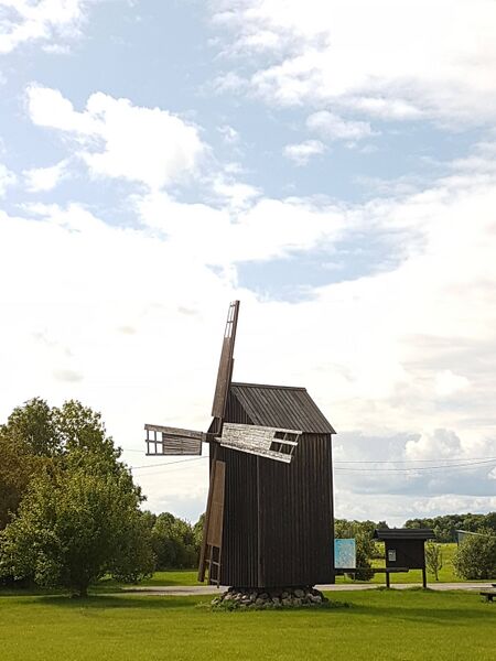 Fail:Sutlepa tuulik.jpg