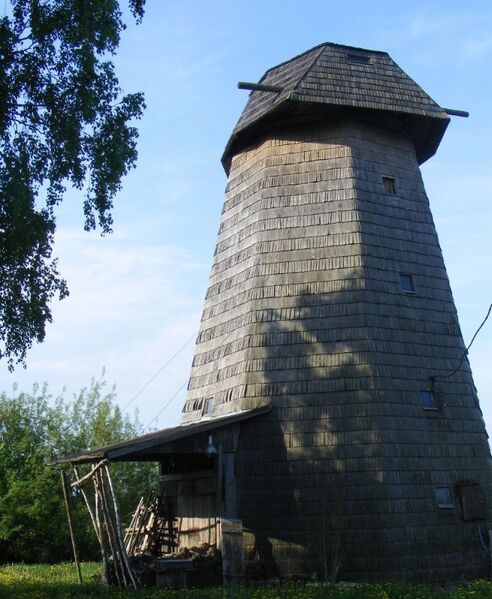 Fail:AD 2011 Koni tuulik hommikup2ikeses.jpg