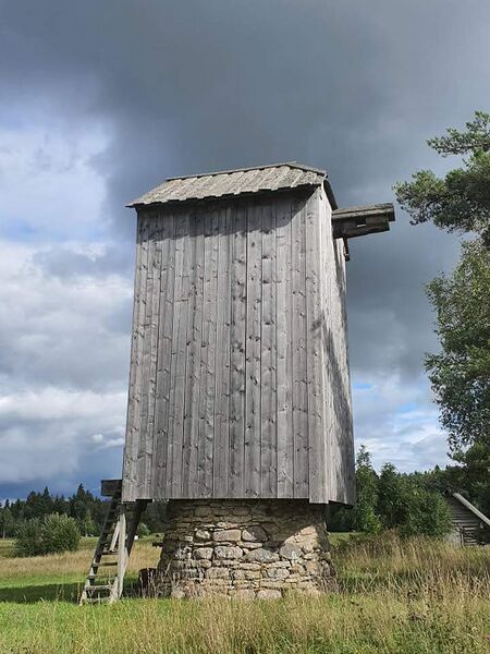 Fail:Ellamaa tuulik.jpg