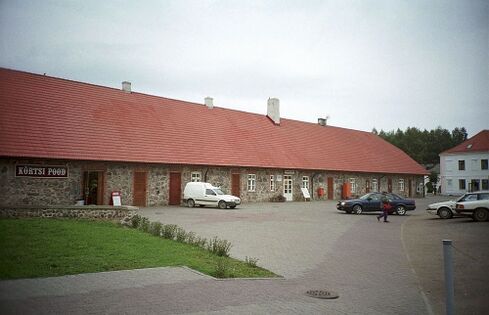Kõrtsihoone, 2001 a.H. Talving Foto: Tõrva kõrts, EVM N 406:362, Eesti Vabaõhumuuseum SA, http://www.muis.ee/museaalview/2558759