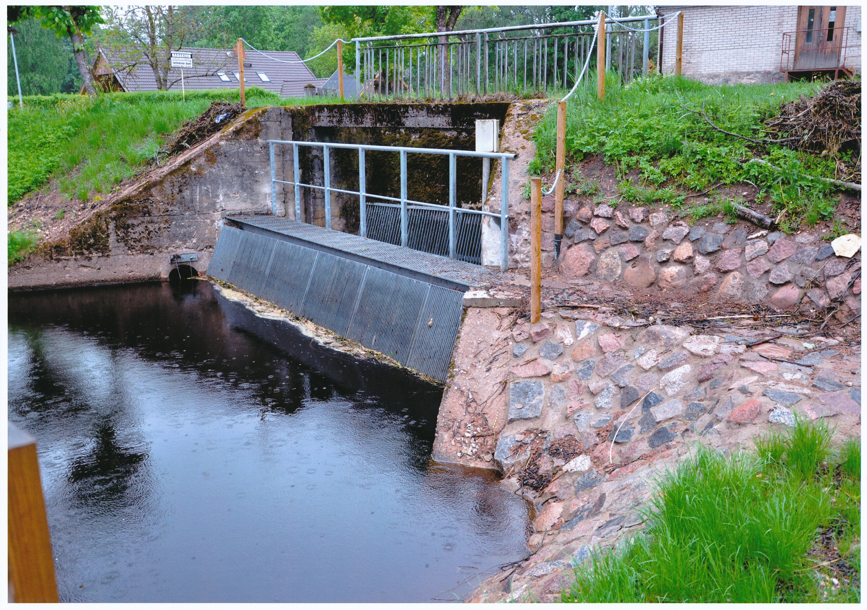 Tõrva paisu prahitõke